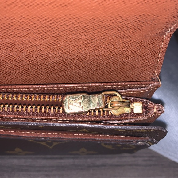 Authentic Louis Vuitton Pre-loved EUC Sarah Monogram Long Wallet - Picture 4 of 15